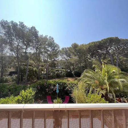 Apartment 2 Pieces Avec Terrasse Et Parking A 400m De La - - Fr-1-226a-88